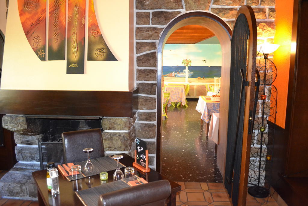 Hotel Restaurant Davat Brison-Saint-Innocent Экстерьер фото