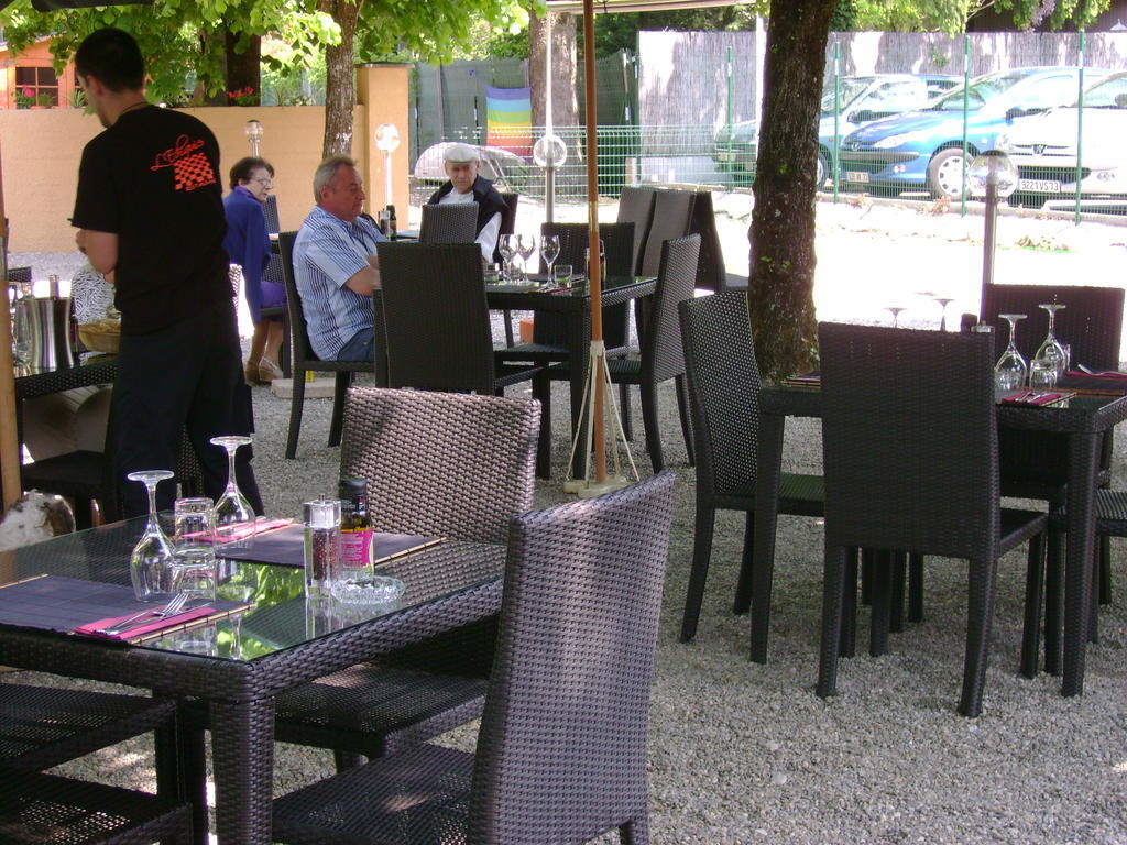 Hotel Restaurant Davat Brison-Saint-Innocent Экстерьер фото