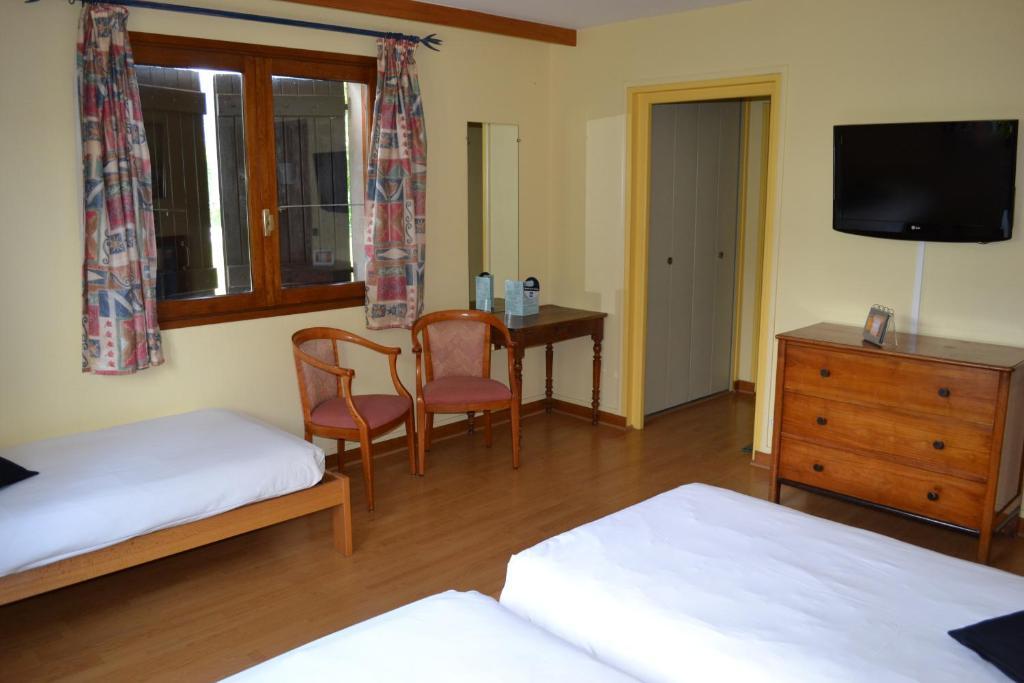 Hotel Restaurant Davat Brison-Saint-Innocent Номер фото