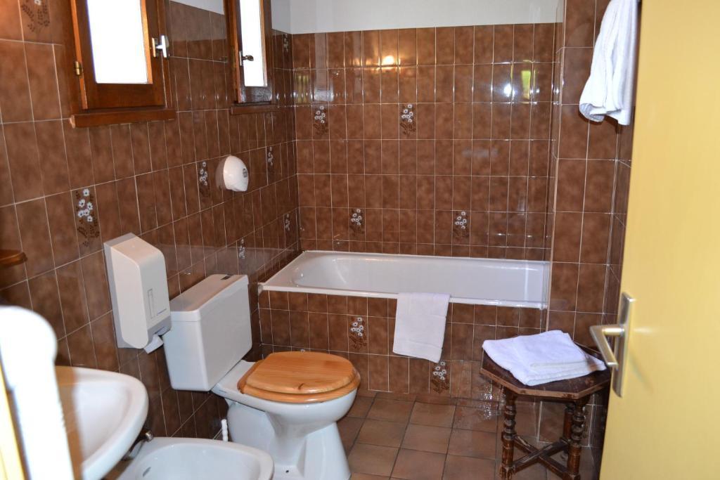 Hotel Restaurant Davat Brison-Saint-Innocent Номер фото
