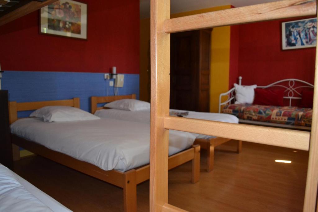 Hotel Restaurant Davat Brison-Saint-Innocent Номер фото